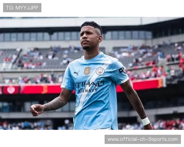 曼城盯上的西甲天才后卫解约金曝光：全欧都沉默，曼城 后卫线