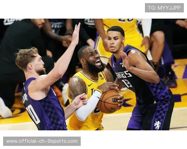 湖人队迎来关键比赛,目标季后赛,本赛季湖人队